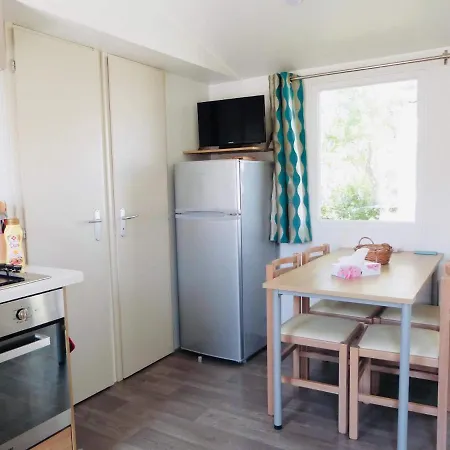 Camping Camping Le Lac Des Reves *